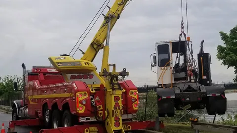Dave's rotator crane lift on a work site