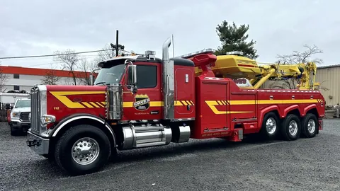 Dave's heavy duty wrecker with extended boom