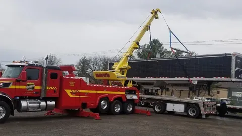 Dave's wrecker recovering a trailer
